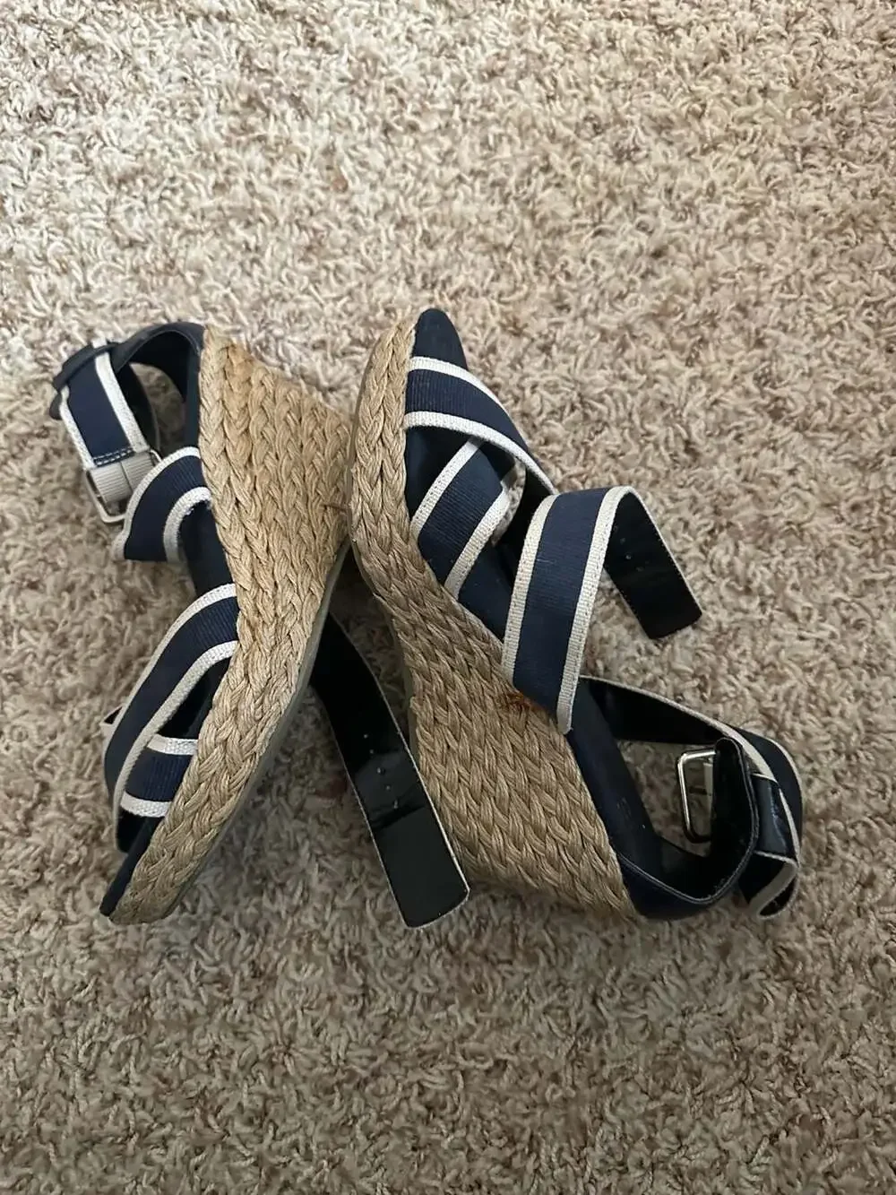 Gap Navy and Cream Striped Canvas Espadrille Wedge Sandals Size 7 pre owned